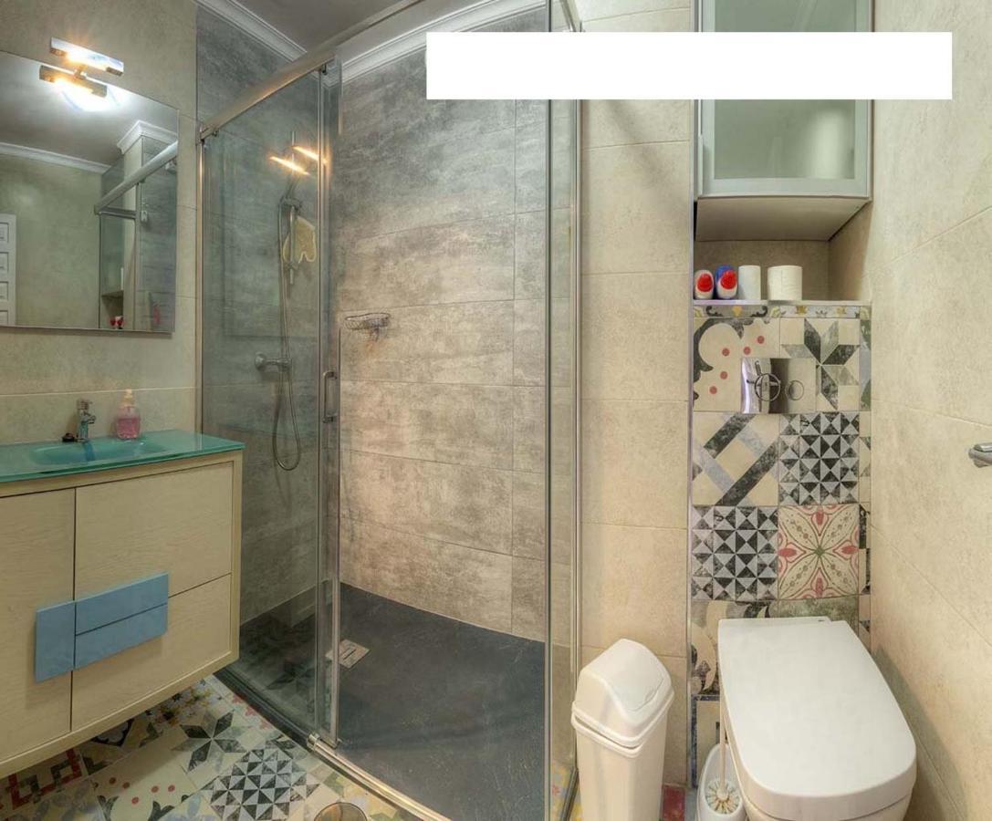 Precioso Apartamento Frontal Al Mar نيرخا المظهر الخارجي الصورة