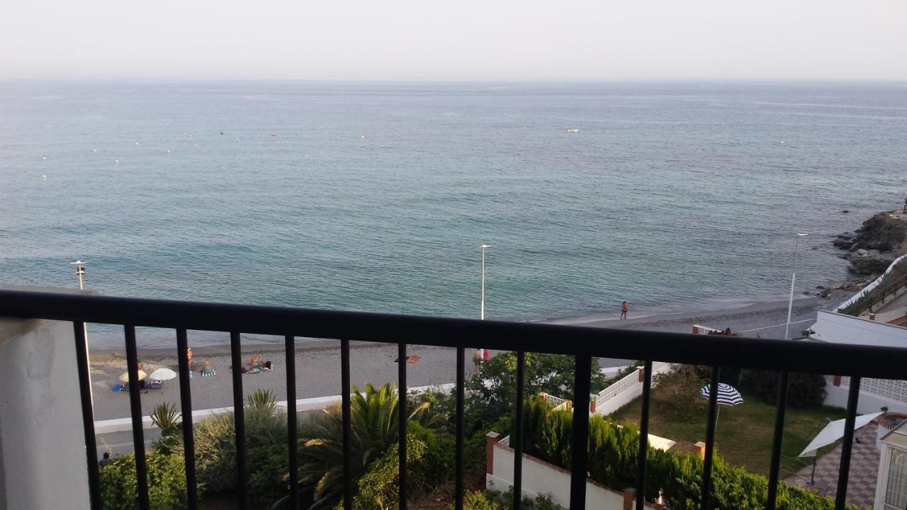 Precioso Apartamento Frontal Al Mar نيرخا المظهر الخارجي الصورة