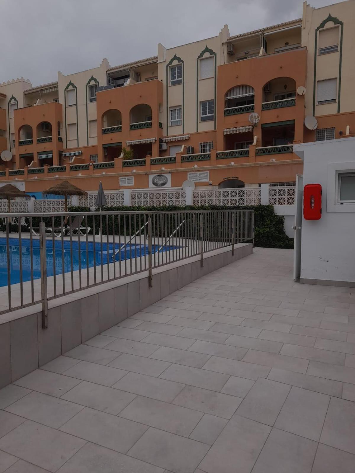 Precioso Apartamento Frontal Al Mar نيرخا المظهر الخارجي الصورة