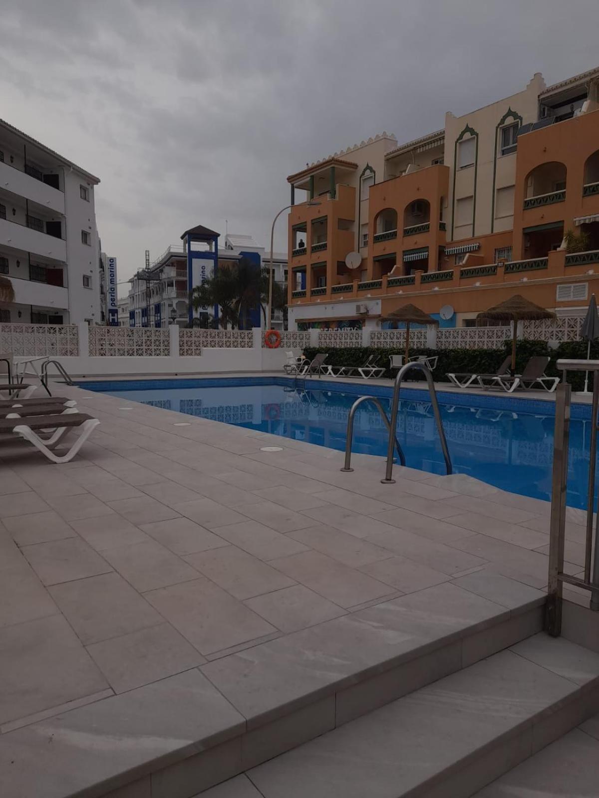 Precioso Apartamento Frontal Al Mar نيرخا المظهر الخارجي الصورة