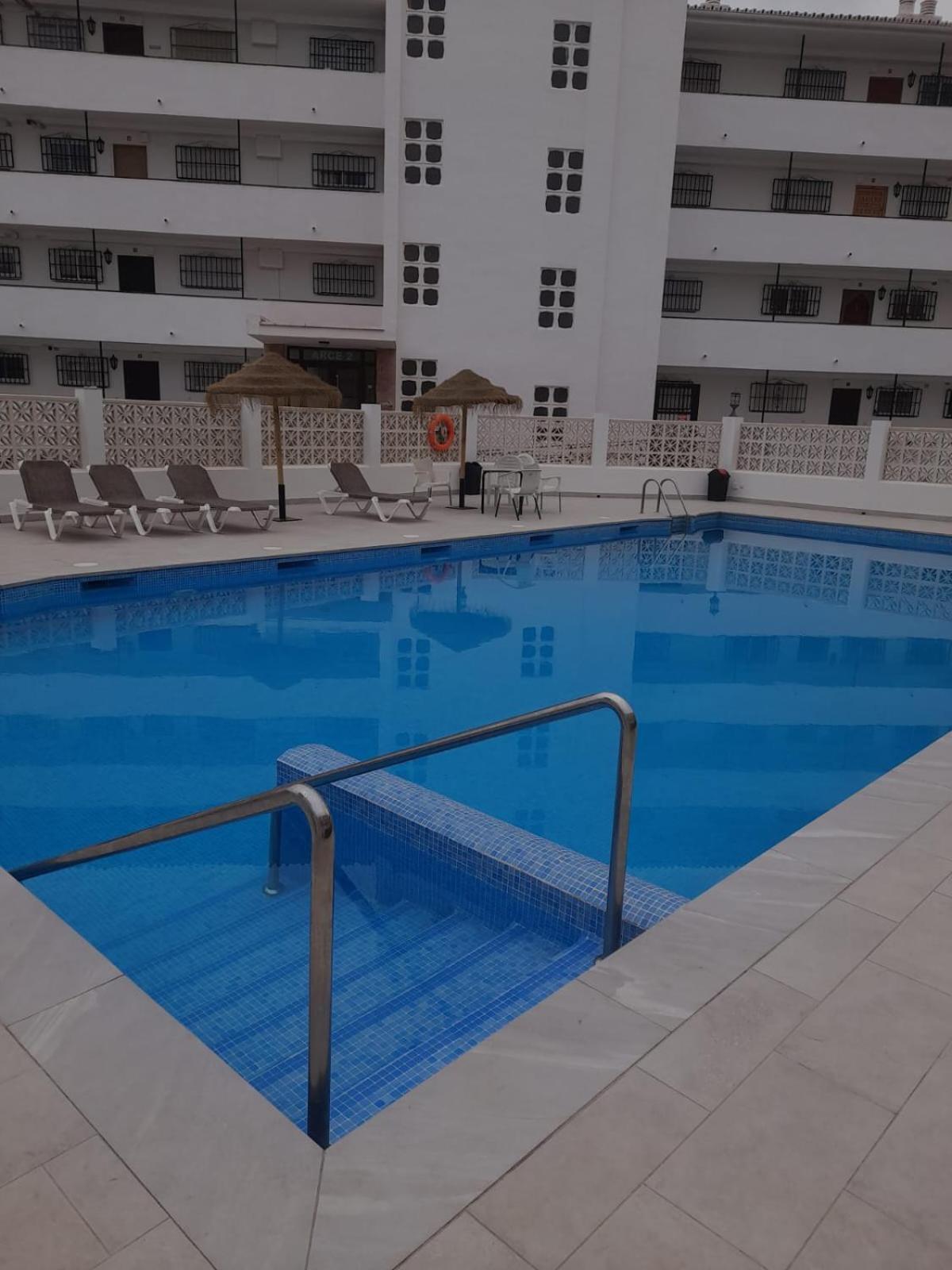 Precioso Apartamento Frontal Al Mar نيرخا المظهر الخارجي الصورة